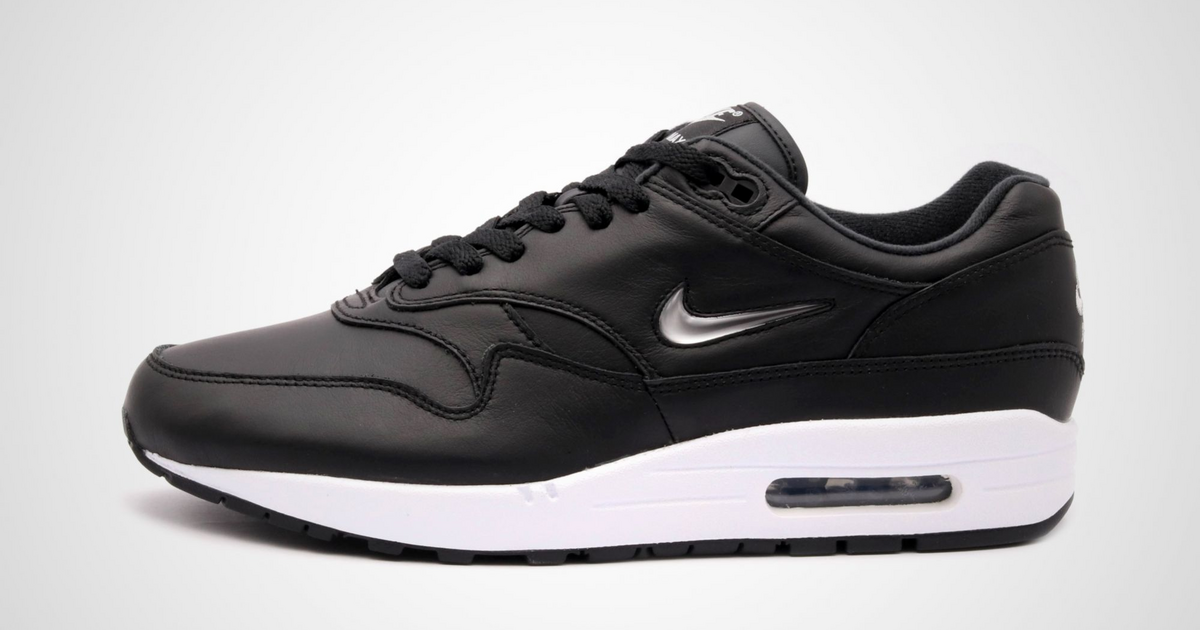 希少 新品✨i N15 JEWEL Black 4GB nike-918354-001-air-max-1-