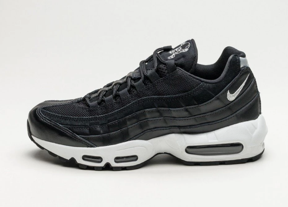 Nike Air Max 95 Premium Skulls Dead Stock