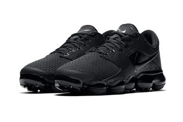 Nike VaporMax CS Triple Black - first look