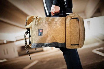 pinqponq Blok Large Vivid Gold Bold - latest pickup