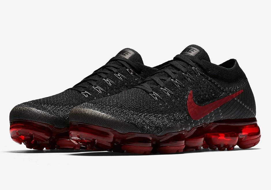 Nike Air VaporMax Flyknit Black Dark Team Red Dead Stock