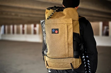 pinqponq Blok Large Vivid Gold Bold - latest pickup