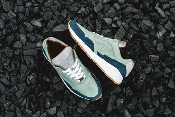 Sneakerness Köln × Kangaroos Ultimate Green Bridges