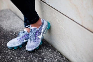 Nike Air VaporMax Flyknit Heritage Pack Grape