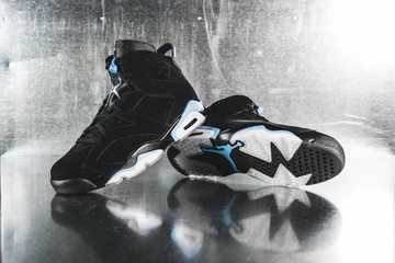 Nike Air Jordan VI Retro UNC
