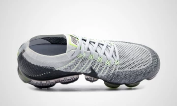 Nike Air VaporMax Flyknit Heritage Pack Neon