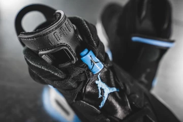Nike Air Jordan VI Retro UNC
