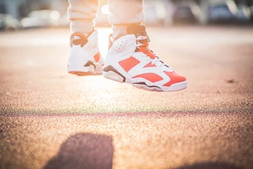 Nike Air Jordan VI Retro Gatorade