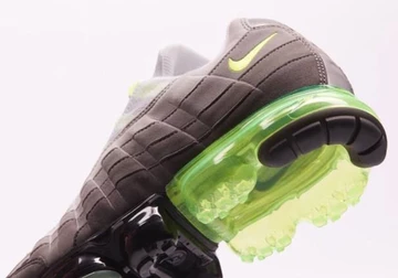 Nike VaporMax 95 Neon - first look
