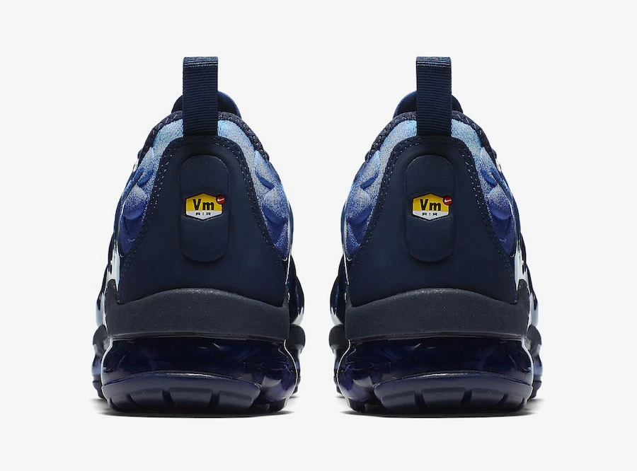 Air vapormax plus photo blue online