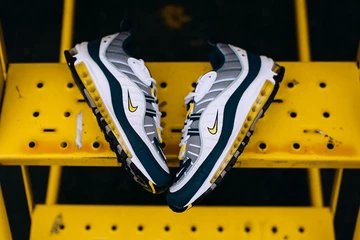 Nike Air Max 98 Tour Yellow - Releaseinfos