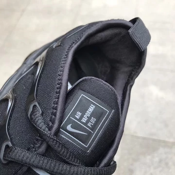 Nike Air VaporMax Plus Triple Black