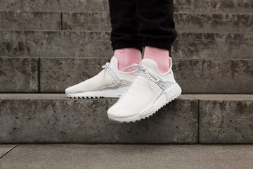Die besten on-feet Bilder des adidas x Pharrell Hu NMD Trail Ho