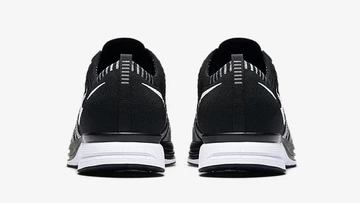 Nike Flyknit Trainer Oreo