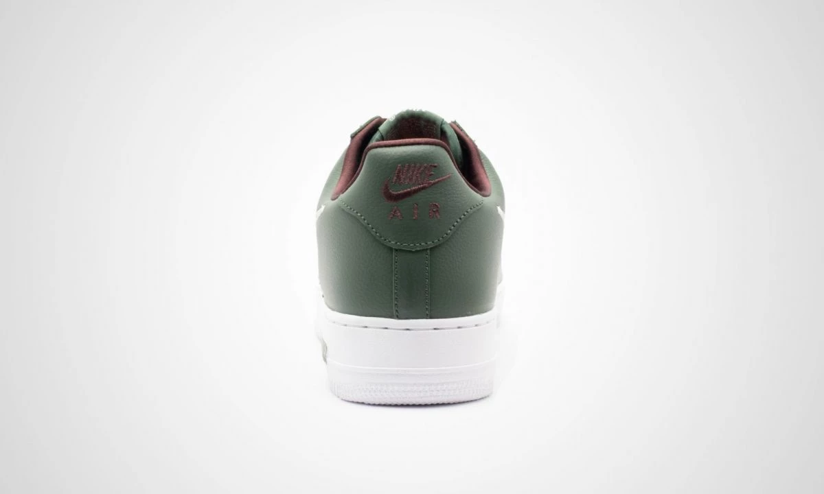 NikeLab Air Force 1 Low Retro Hong Kong 845053 300 Dead Stock
