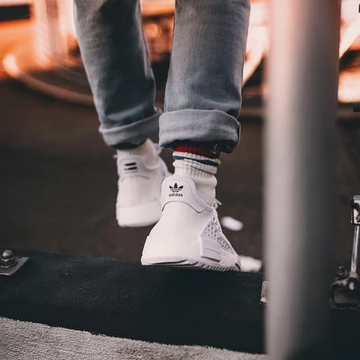 Die besten on-feet Bilder des adidas x Pharrell Hu NMD Trail Ho