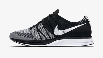 Nike Flyknit Trainer Oreo