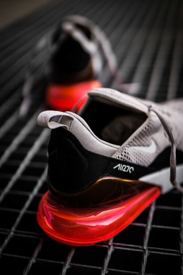 Nike Air Max 270 Hot Punch - detailed look