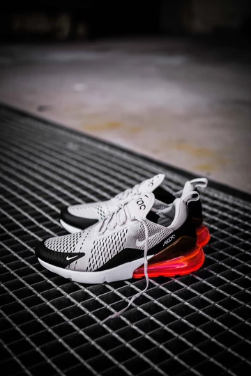 Nike Air Max 270 Hot Punch - detailed look