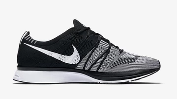 Nike Flyknit Trainer Oreo
