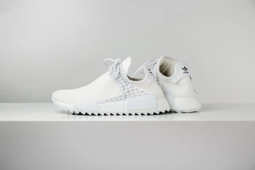 Die besten on-feet Bilder des adidas x Pharrell Hu NMD Trail Ho