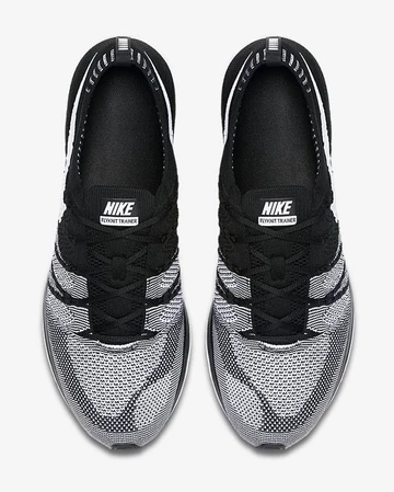 Nike Flyknit Trainer Oreo