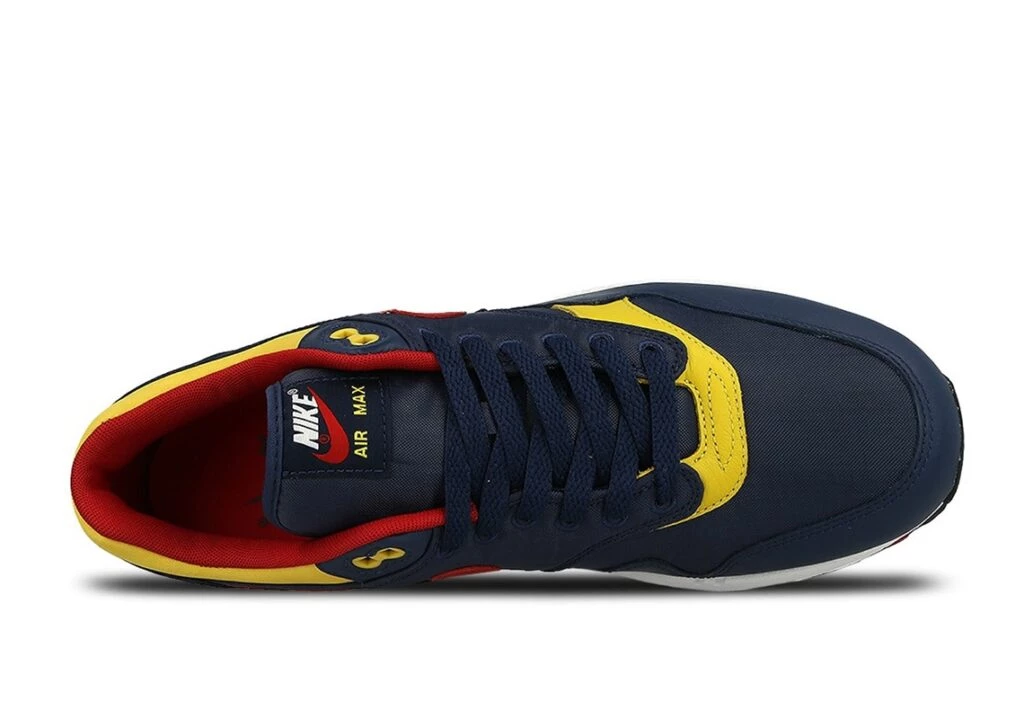 Nike Air Max 1 Snow Beach on feet Dead Stock