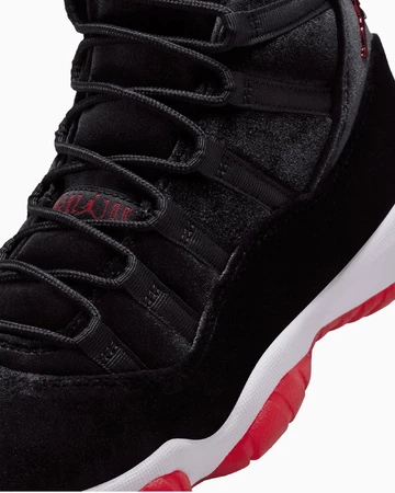 Jordan 11 Bred Velvet Upper Details
