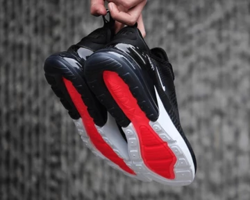 Nike Air Max 270 Black/White