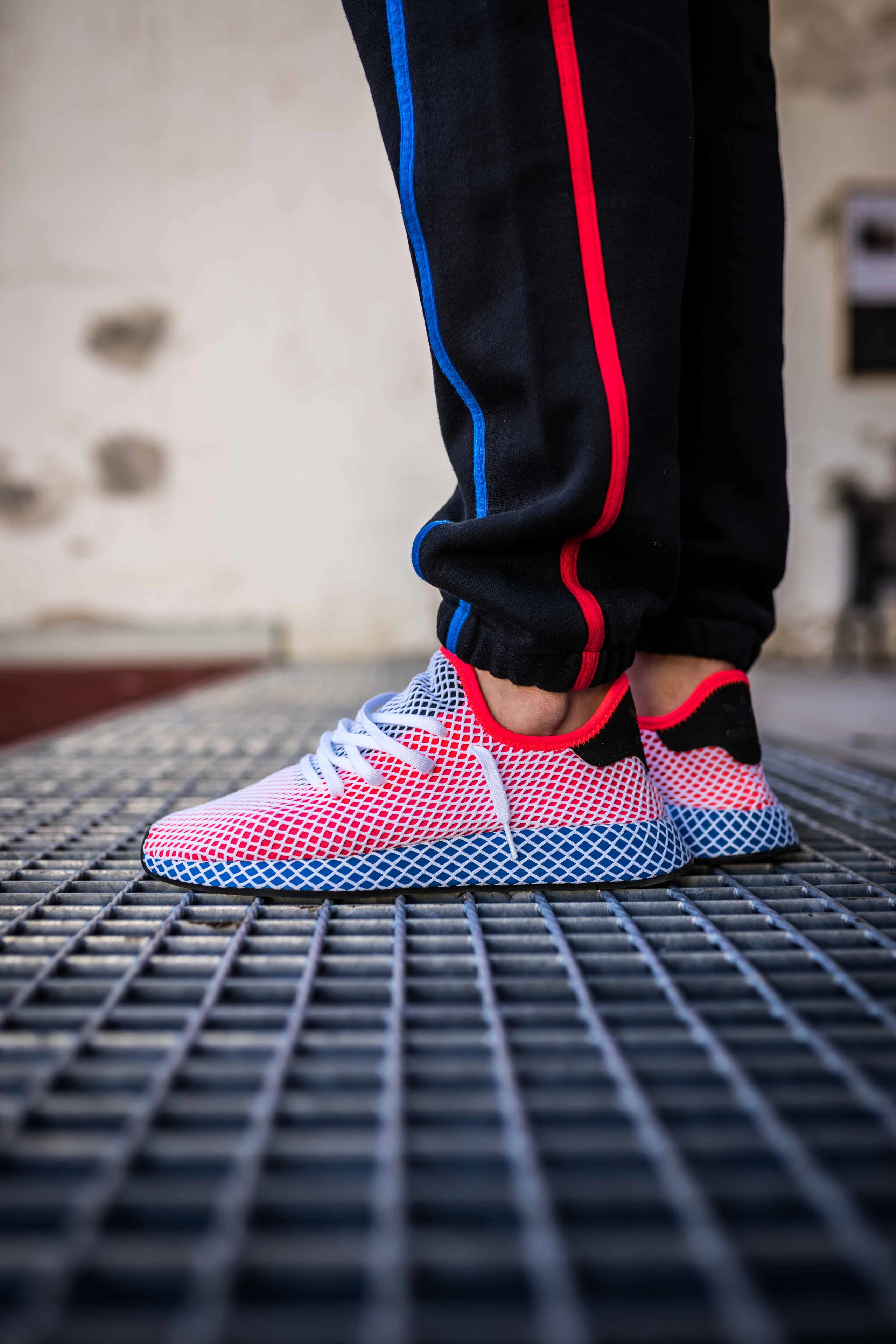 シューズ adidas DEERUPT RUNNER 楽天市場】adidas DEERUPT RUNNER アディダス ディーラプト