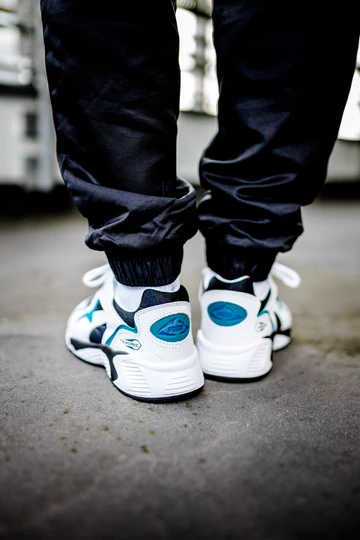 Puma Prevail OG - on feet