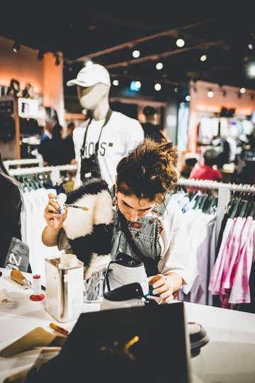 Nike Air Jordan 1 Mid Customization Event by SNIPES - Photo Recap