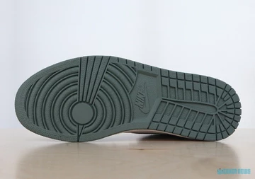 Nike Air Jordan 1 Best Hand in the Game