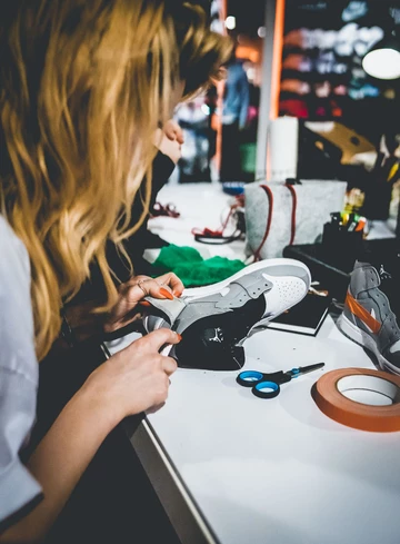 Nike Air Jordan 1 Mid Customization Event by SNIPES - Photo Recap