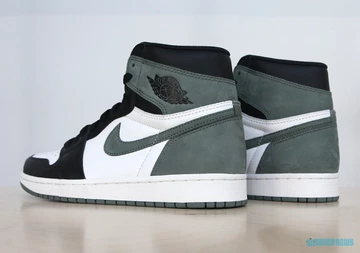 Nike Air Jordan 1 Best Hand in the Game