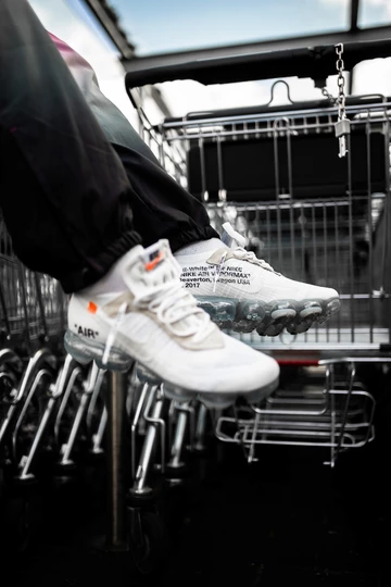 OFF-WHITE x Nike Air VaporMax White - on feet