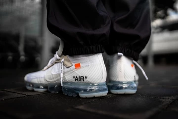OFF-WHITE x Nike Air VaporMax White - on feet
