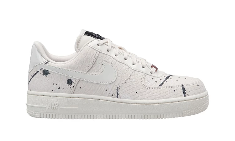 Nike WMNS Air Force 1 ´07 LX Phantom