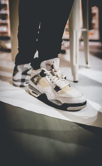 Nike Air Jordan 1 Mid Customization Event by SNIPES - Photo Recap