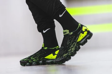 Nike x ACRONYM Air Vapormax Moc 2 The Illusional Ja