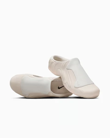 Nike Clogposite Light Orewood Brown Paar 2