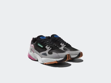 adidas Originals Falcon - exclusively for the ladies