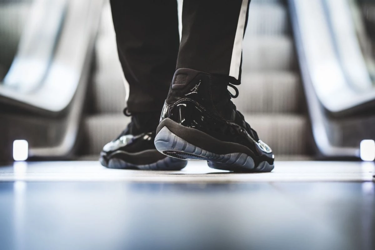 Sneakers Prom Night 11s On Feet Air Jordan 11 Cap And Gown Kixify