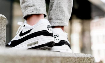 Nike Air Max 1 WMNS Black/White