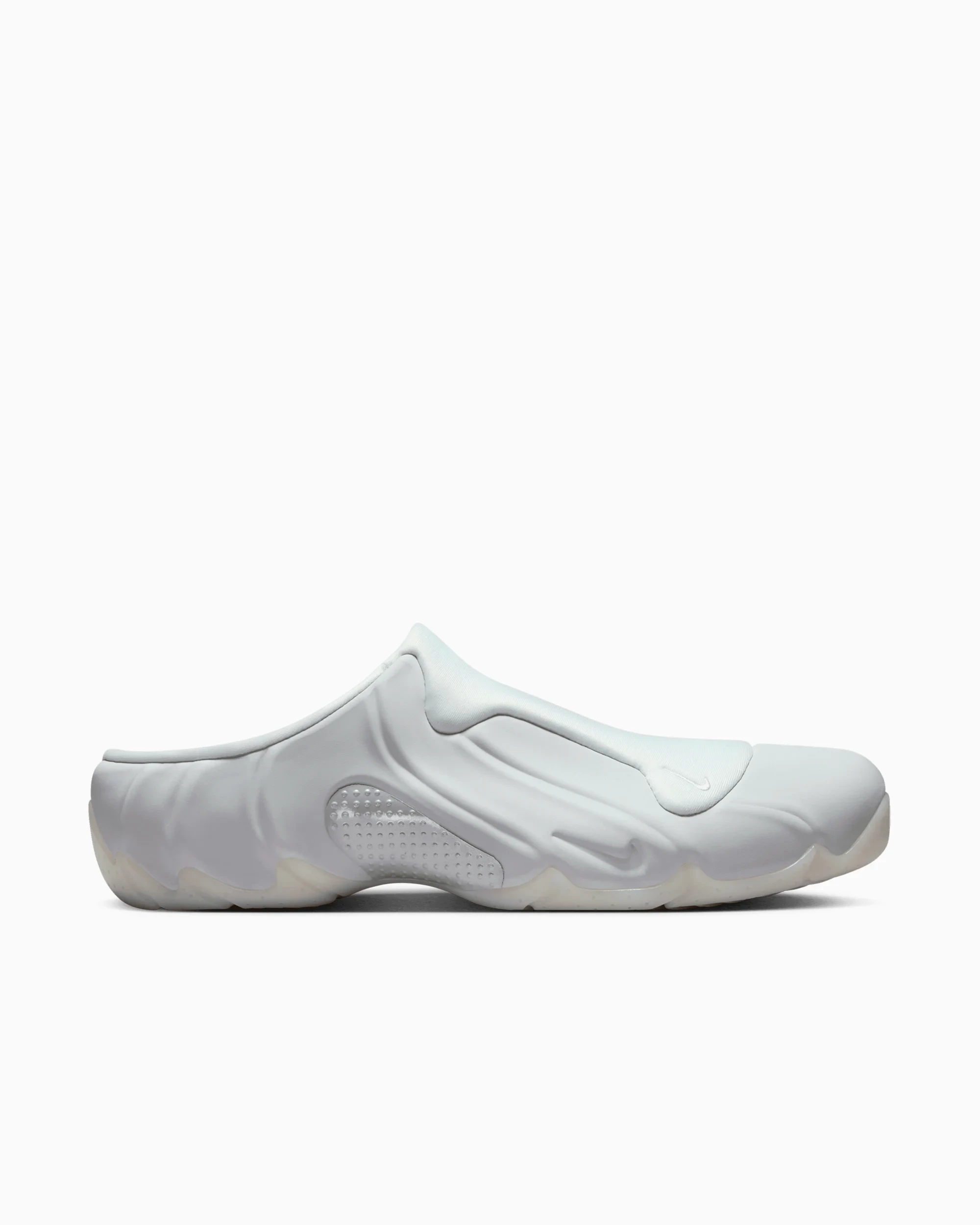 Nike Clogposite Summit White HJ4478-100 | Dead Stock