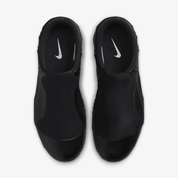 Nike Clogposite Triple Black Paar von oben