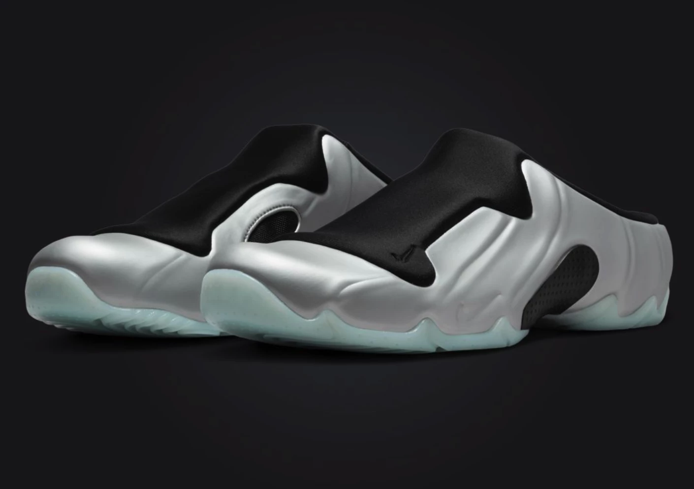 靴 NIKE CLOG POSITE silver These Are Wild.. Nike Clogposite Black Metallic Silver - YouTube