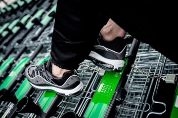 Nike Air Max 98 SE - LPU & on feet