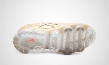 Nike WMNS Air VaporMax 97 Gold