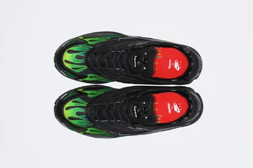 Supreme x Nike Air Streak Spectrum Plus